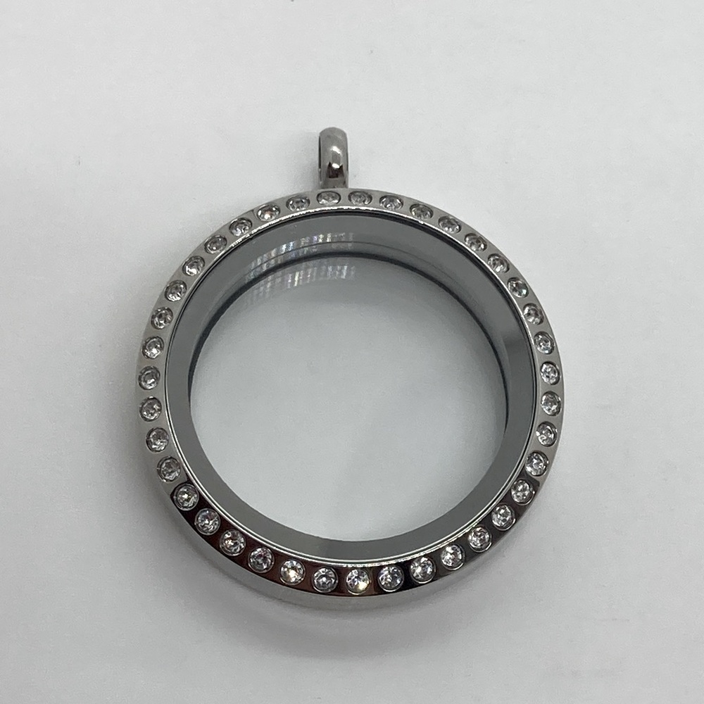 Origami Owl Living Locket Silver Tone Swarovski Crystal Medium Size | 1.4” L